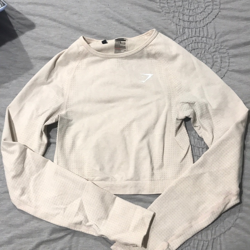 SOLD Cream gymshark seamless crop top